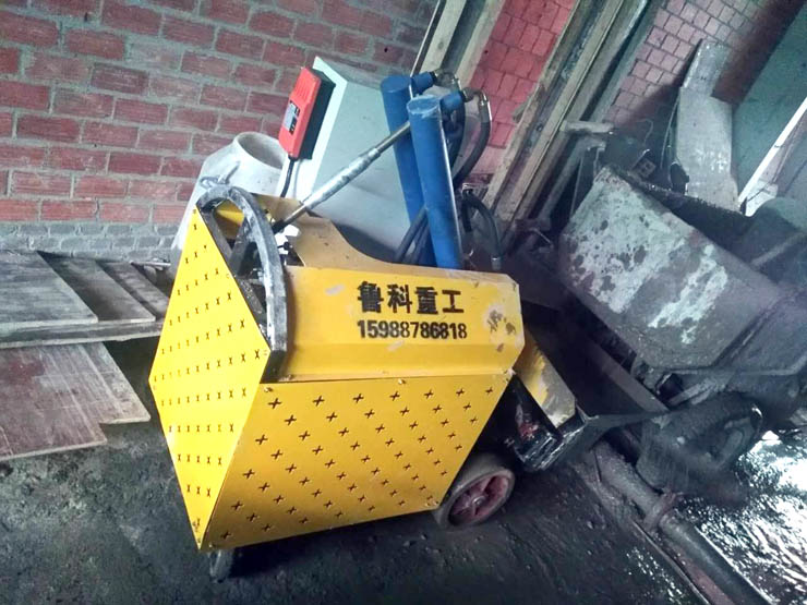 5月9日二次構(gòu)造柱泵合作寧波建工美的鴻達(dá)項目 5月9日二次構(gòu)造柱泵合作寧波建工美的鴻達(dá)項目