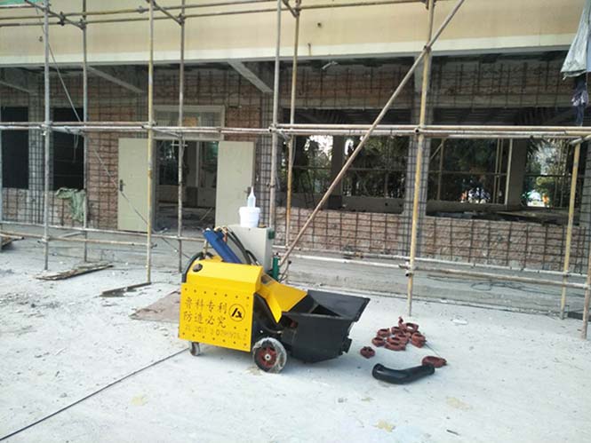 7月24日無錫細石混凝土泵廠家合作中誼華莊中心小學現(xiàn)狀提升項目 7月24日無錫細石混凝土泵廠家合作中誼華莊中心小學現(xiàn)狀提升項目