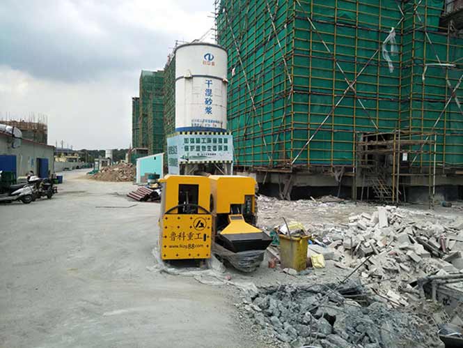 8月29日湖州二次結(jié)構(gòu)泵合作大東吳建設(shè)塘口單元TK-C2號地塊項目 8月29日湖州二次結(jié)構(gòu)泵合作大東吳建設(shè)塘口單元TK-C2號地塊項目