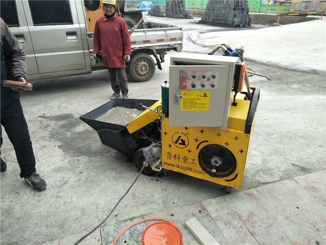 二次構造柱上料泵合作大地建設南京六合科創(chuàng)園項目 二次構造柱上料泵合作大地建設南京六合科創(chuàng)園項目