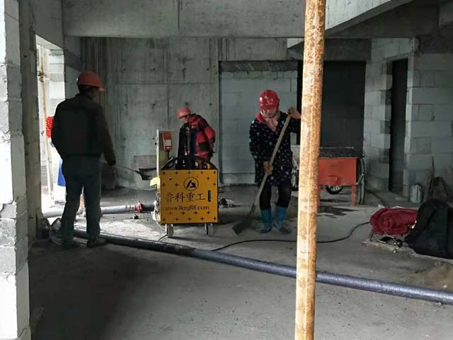 二次構造柱液壓泵